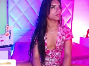 pinkadele – webcam model profile photo Image 2