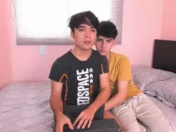 angelsofaurora – webcam model profile photo Image 9