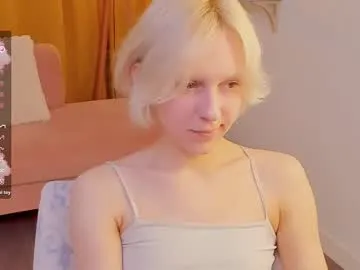 little_sharol – webcam model profile photo Image 6