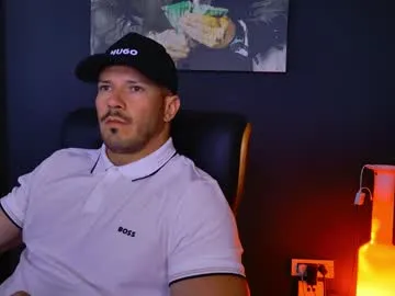 pinkypuppa – webcam model profile photo Image 5