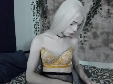 glamorous_ggh – webcam model profile photo Image 2