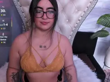 AlisePierri – webcam model profile photo Image 15