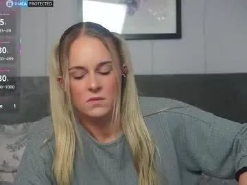 loving_ladies – webcam model profile photo Image 16