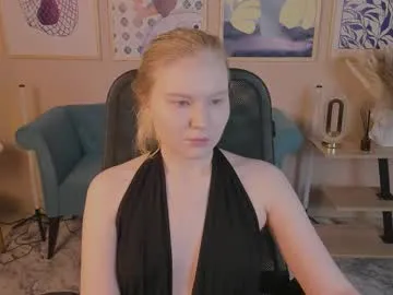 MiaDeliz – webcam model profile photo Image 12