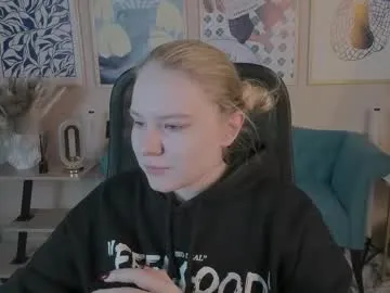 MiaDeliz – webcam model profile photo Image 16