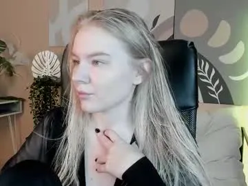 MiaDeliz – webcam model profile photo Image 3