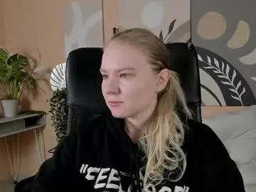 MiaDeliz – webcam model profile photo Image 6