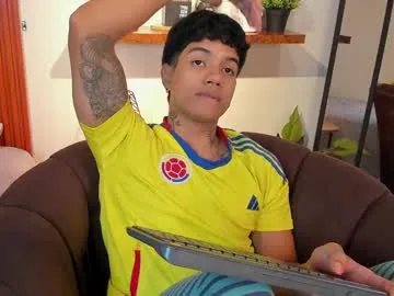 wet_dreamm22 – webcam model profile photo Image 12