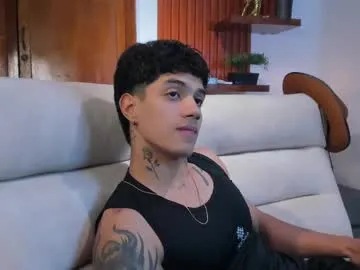 wet_dreamm22 – webcam model profile photo Image 13