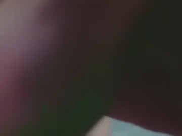 ariana_petite Image 10