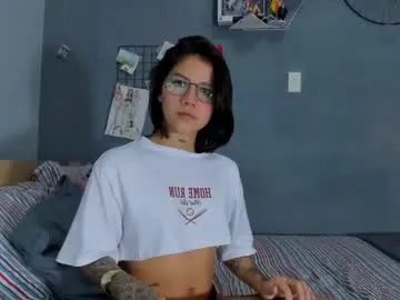 ashleytravis_ Image 3