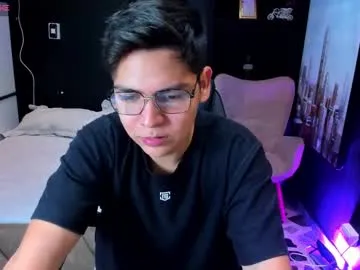 horny_guys_69 – webcam model profile photo Image 10