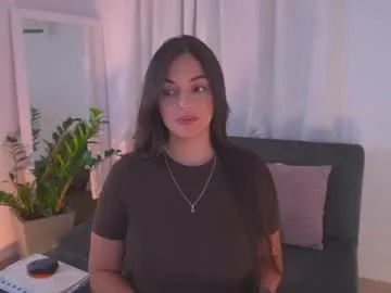 playussoftly – webcam model profile photo Image 13