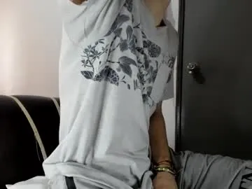 wet_dreamm22 – webcam model profile photo Image 9