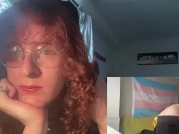 harrietxxx – webcam model profile photo Image 3