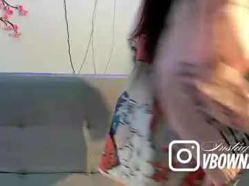 vixenvictoriaa – webcam model profile photo Image 7