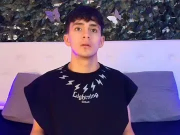 pinkadele – webcam model profile photo Image 6