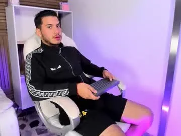 your_dolls – webcam model profile photo Image 10