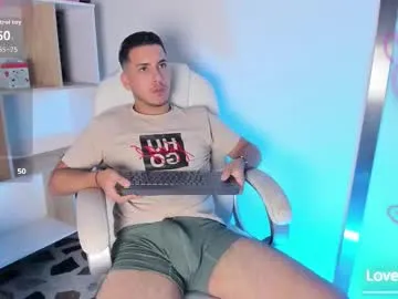 your_dolls – webcam model profile photo Image 11