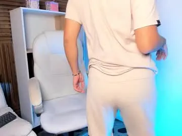 your_dolls – webcam model profile photo Image 8