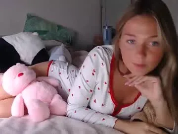 iammisstery – webcam model profile photo Image 4