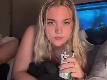 splendid_dolls – webcam model profile photo Image 3