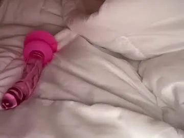 wet_dreamm22 – webcam model profile photo Image 9