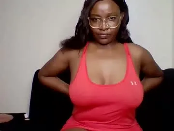 bright_diamonds_054 – webcam model profile photo Image 17
