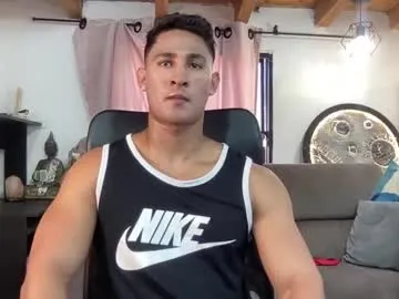 petites_perles – webcam model profile photo Image 11