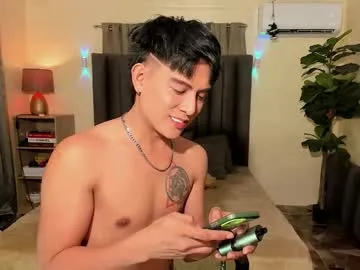 playussoftly – webcam model profile photo Image 11