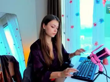 YingBao – webcam model profile photo Image 10