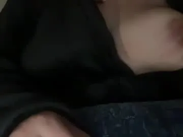 cute00kiara – webcam model profile photo Image 3