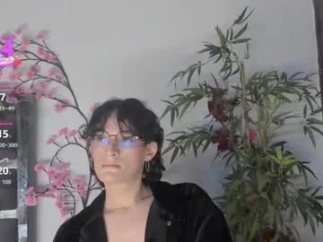 loving_ladies – webcam model profile photo Image 13