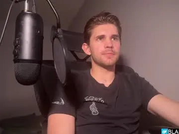 wet_dreamm22 – webcam model profile photo Image 4