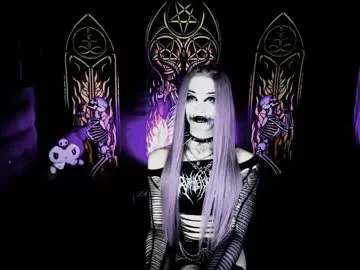 loving_ladies – webcam model profile photo Image 8