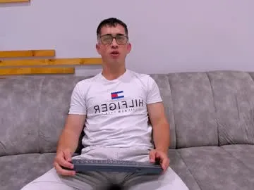 wetting_lust – webcam model profile photo Image 14
