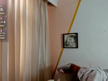 AlexisWilliams – webcam model profile photo Image 8