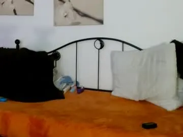 TeffyLaRose – webcam model profile photo Image 9