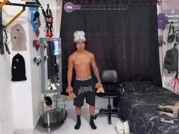 your_dolls – webcam model profile photo Image 18