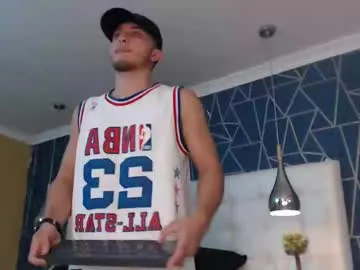 playussoftly – webcam model profile photo Image 6