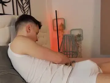 pinkadele – webcam model profile photo Image 5