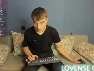 boysgang_sex – webcam model profile photo Image 7