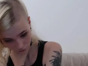 loving_ladies – webcam model profile photo Image 7