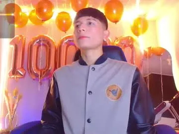 your_dolls – webcam model profile photo Image 3