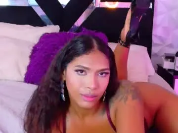 bitchyfarrah_moores – webcam model profile photo Image 4