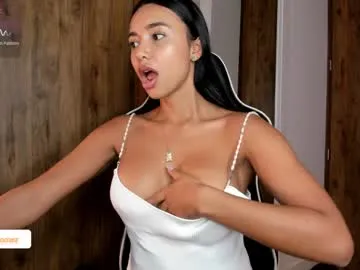 camilagomezz Image 14