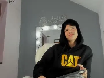 1pushman – webcam model profile photo Image 17