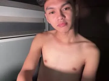 pinkadele – webcam model profile photo Image 14