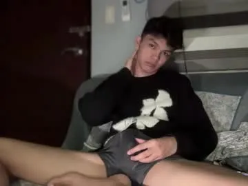 pinkadele – webcam model profile photo Image 7