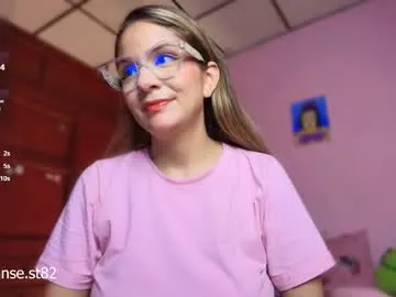 Sandra – webcam model profile photo Image 18